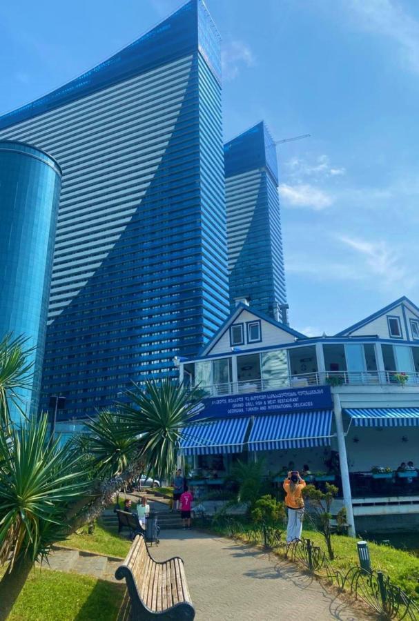 Orbi City Batumi Exterior photo